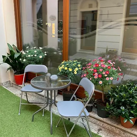 Gasthuis Residenza Lisy 3*